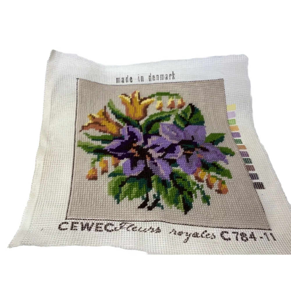 Crewec Fleurs Royales C784-11 Finished Crossstitch Purple Flowers Denmark 9x9